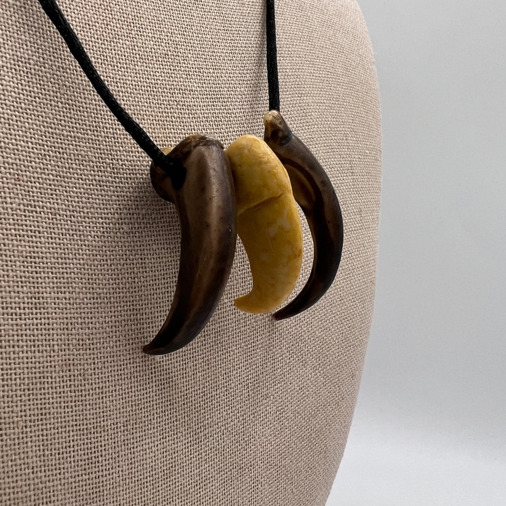 3 Claw Tooth Pendant Necklace Tribal Boho Primitive Style Black Cord Unisex - Picture 2 of 10